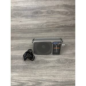 Panasonic RF-2400D Am/FM Radio Silver/Grey - Tested & Working